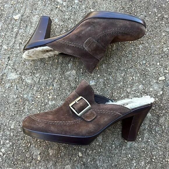 Ugg Australia Slip On Chunky Heel Buckle Suede Women’s Sz 7.5 - Picture 7 of 12